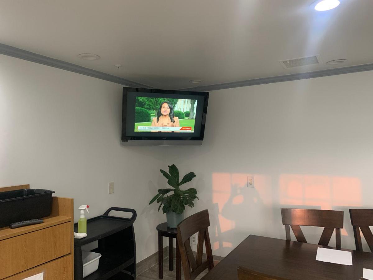 Country Inn & Suites By Radisson, Grand Rapids Airport, Mi Экстерьер фото