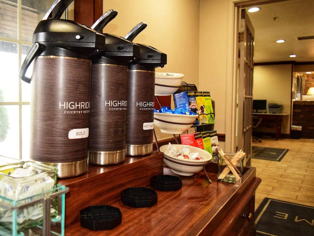 Country Inn & Suites By Radisson, Grand Rapids Airport, Mi Экстерьер фото