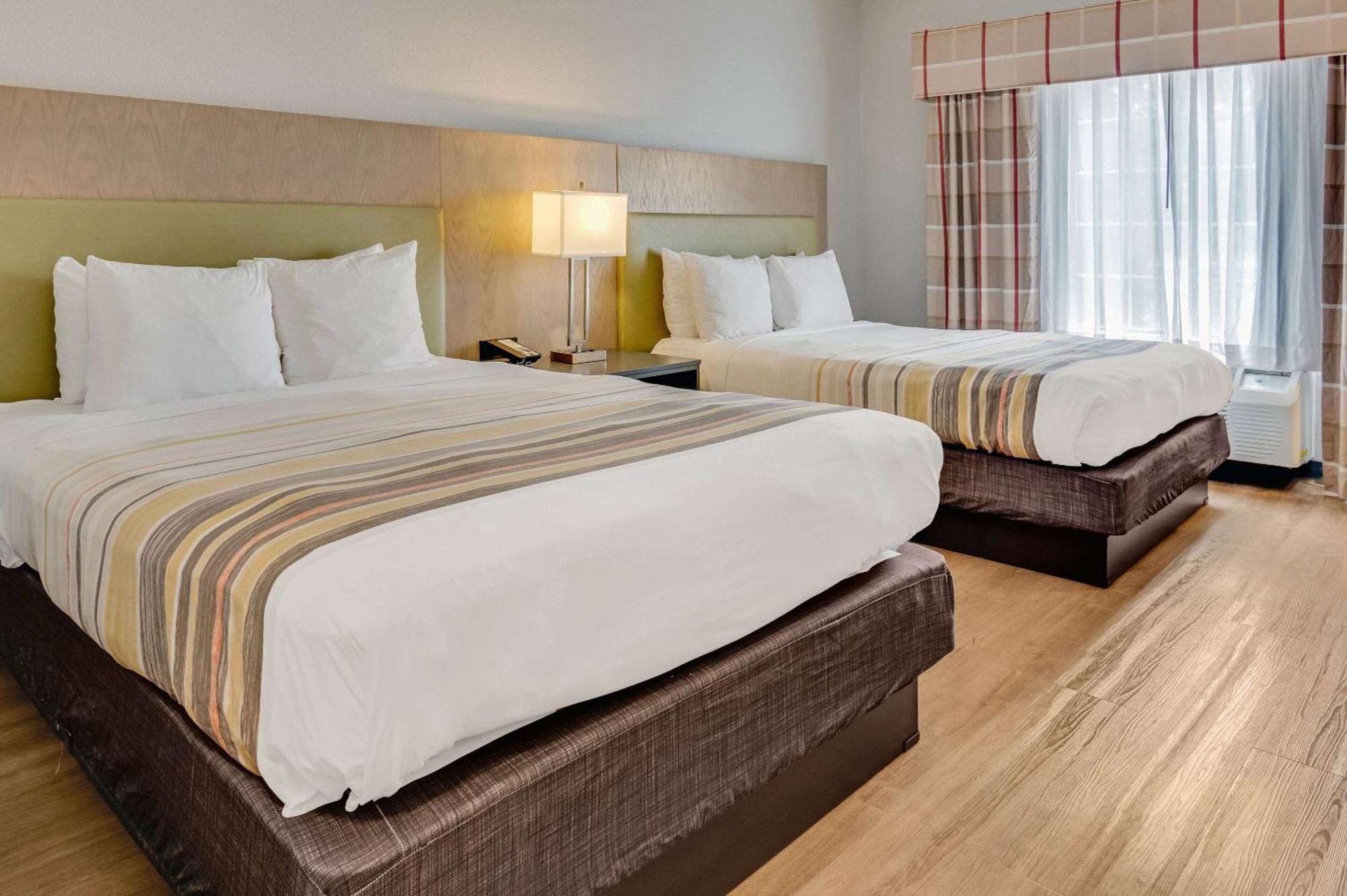 Country Inn & Suites By Radisson, Grand Rapids Airport, Mi Экстерьер фото