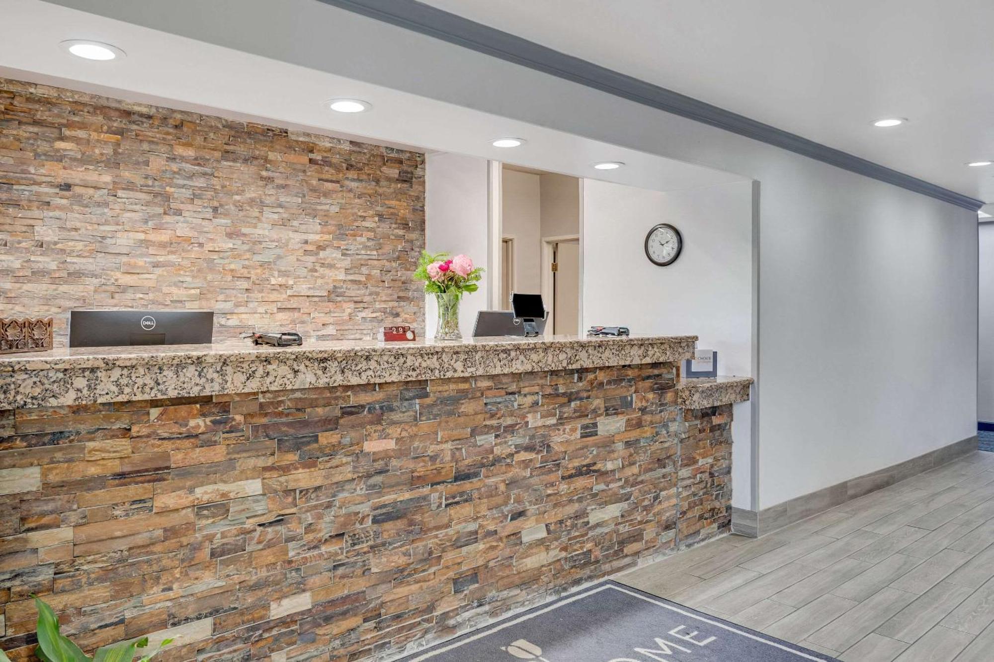 Country Inn & Suites By Radisson, Grand Rapids Airport, Mi Экстерьер фото